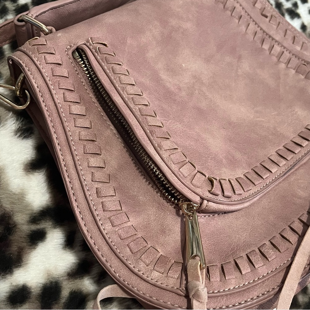 Urban Expressions women’s dusty pink saddle bag boho - Picture 6 of 13